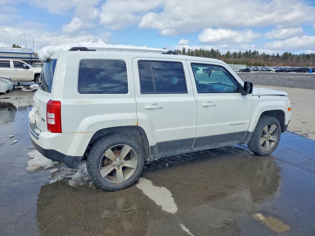2016 Jeep Patriot Latitude