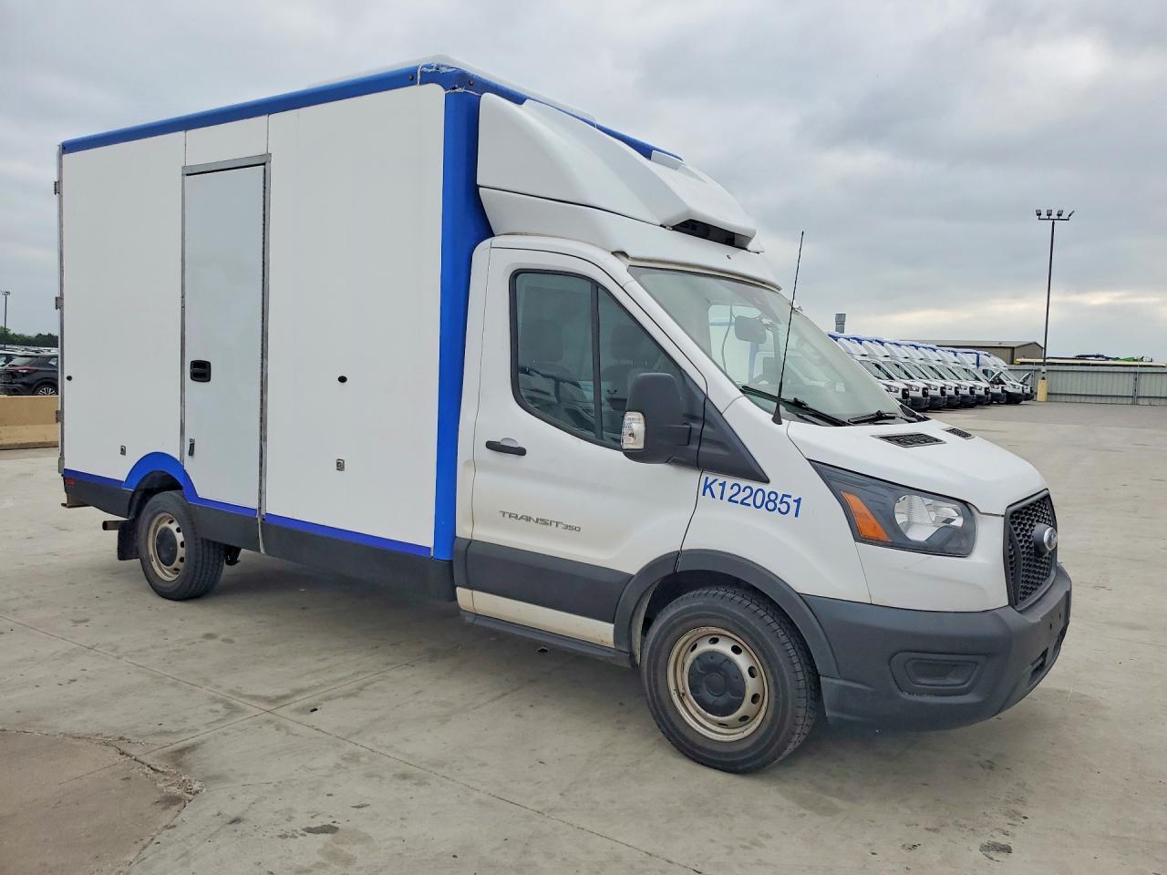 2022 Ford Transit Delivery Truck