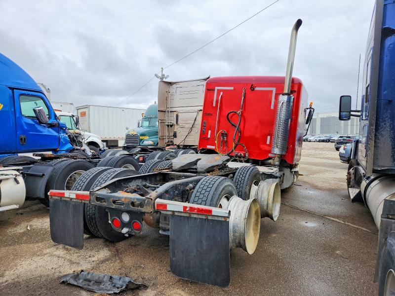 2006 Freightliner Columbia 112