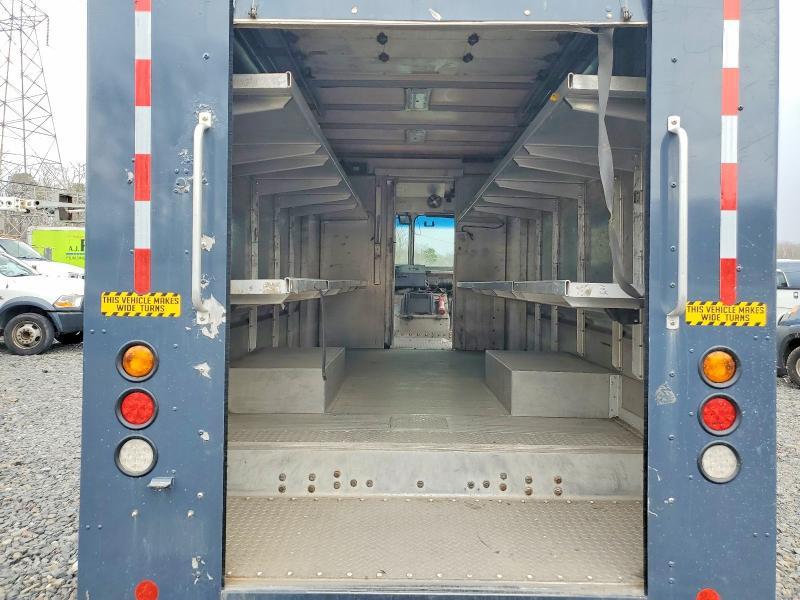 2021 Freightliner MT45G Chassis Delivery Truck