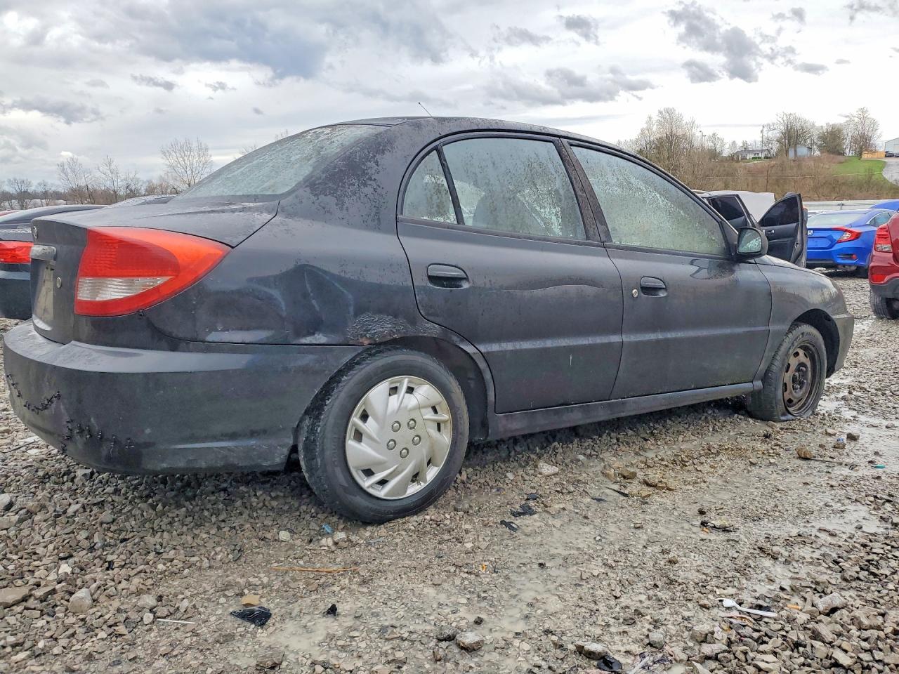 2005 KIA Rio Base