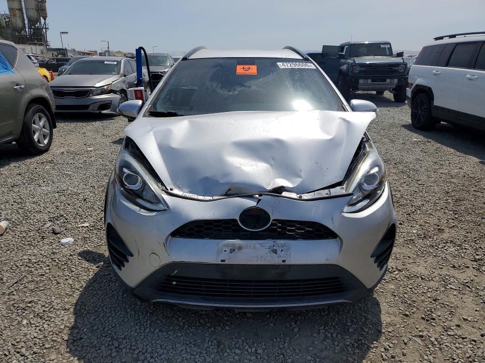 2018 Toyota Prius c two