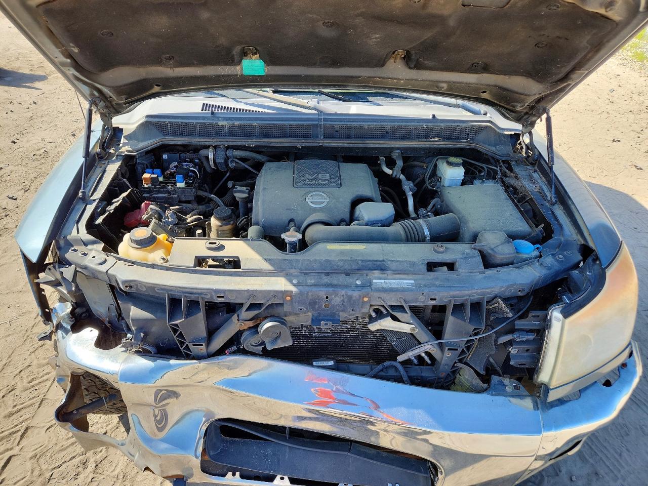 2012 Nissan Titan SV