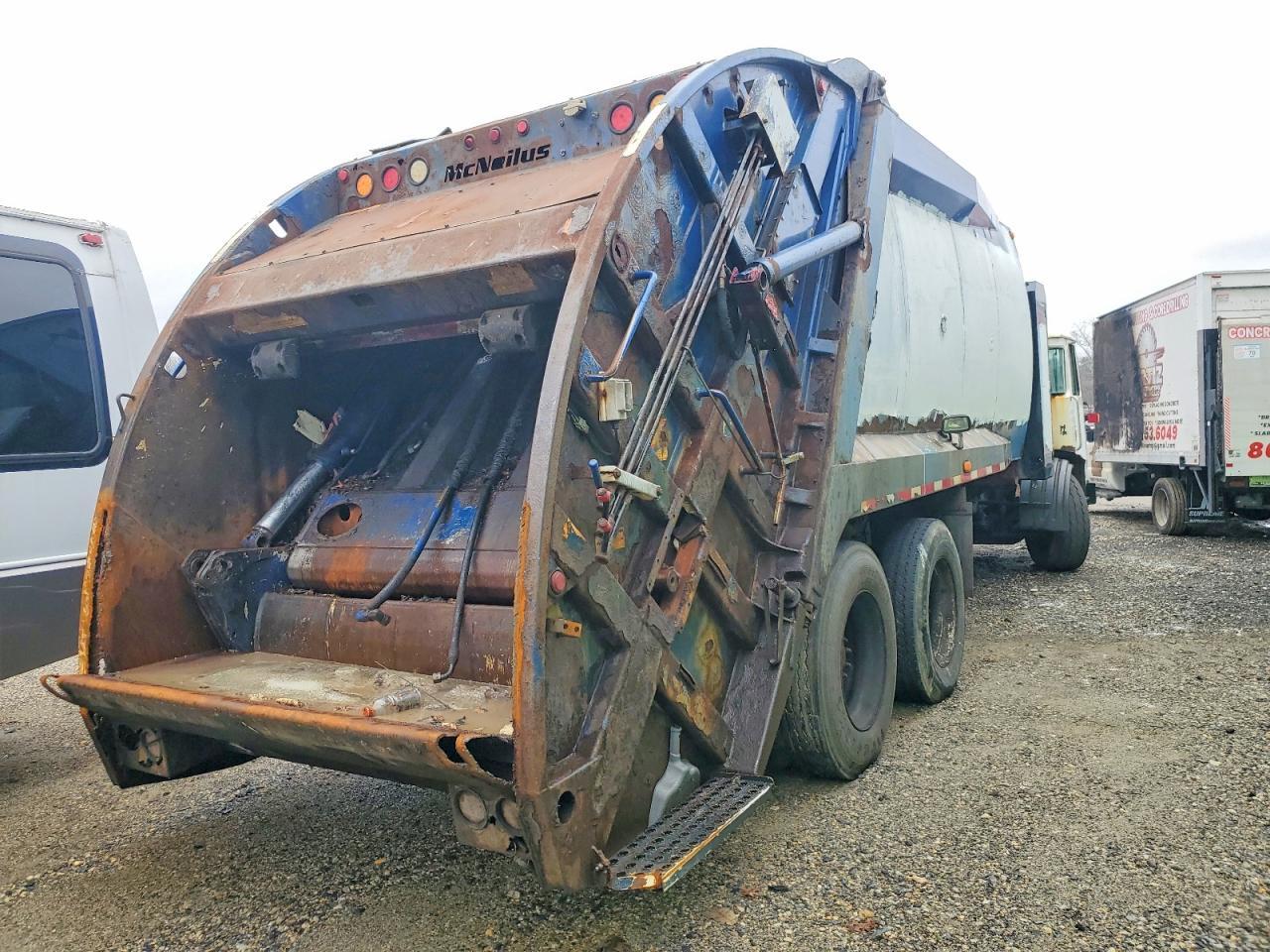 2012 Autocar Llc 2012 Autocar Xpeditor Refuse Truck
