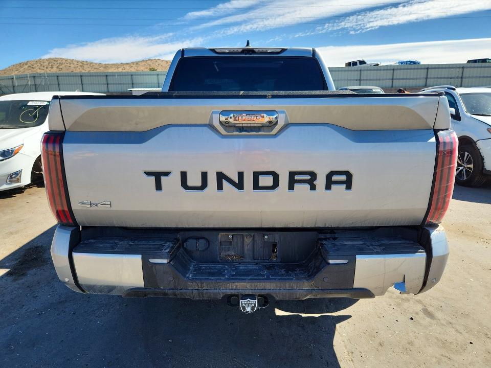 2023 Toyota Tundra Limited HV