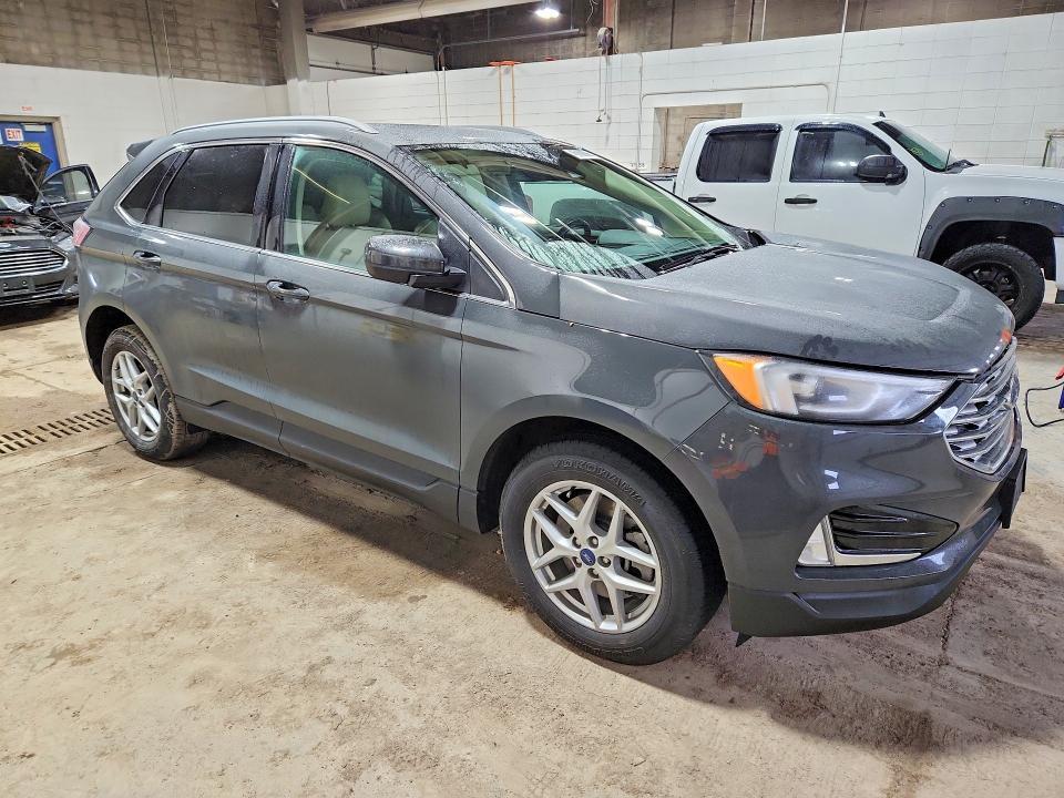 2021 Ford Edge sel