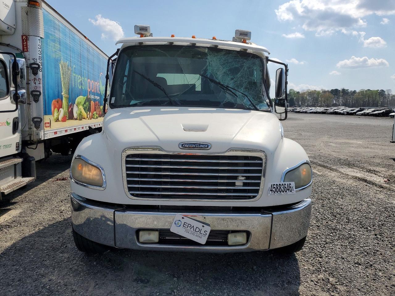 2007 Freigliner 2007 Freightliner Business Class M2 Vacuum Truck