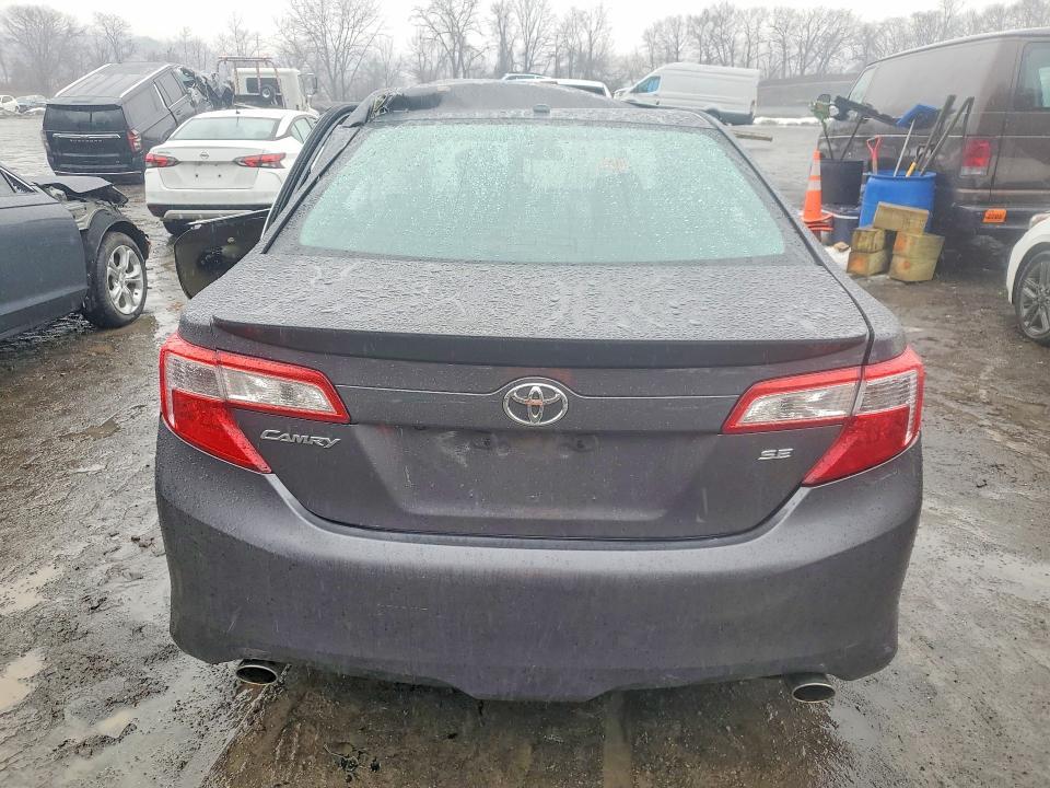 2013 Toyota Camry se V6