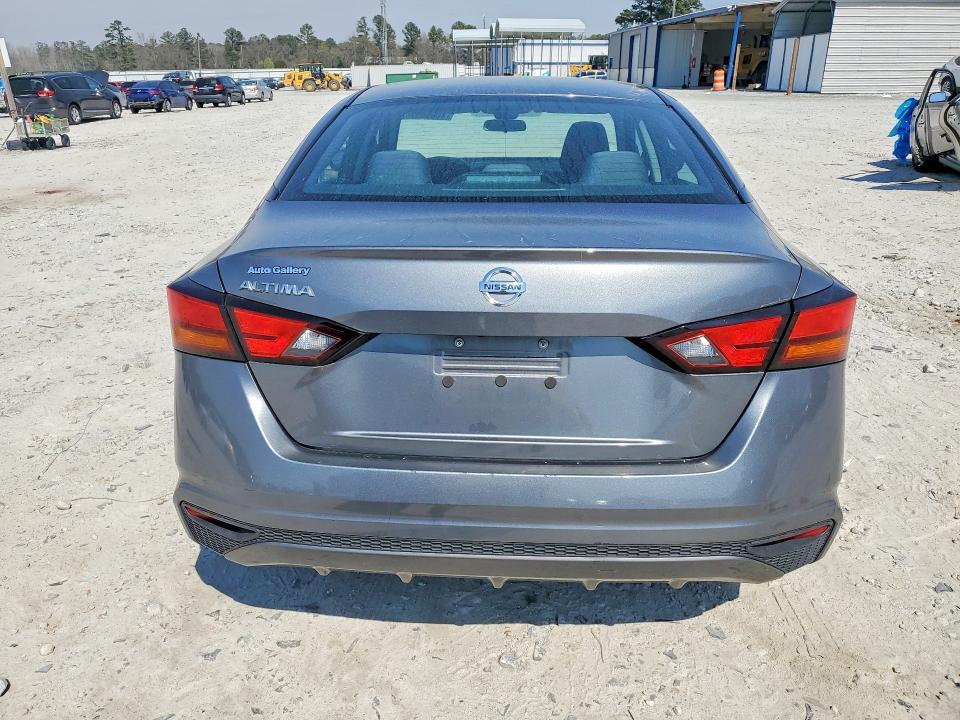 2021 Nissan Altima 2.5 s