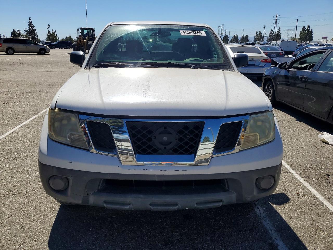 2012 Nissan Frontier s