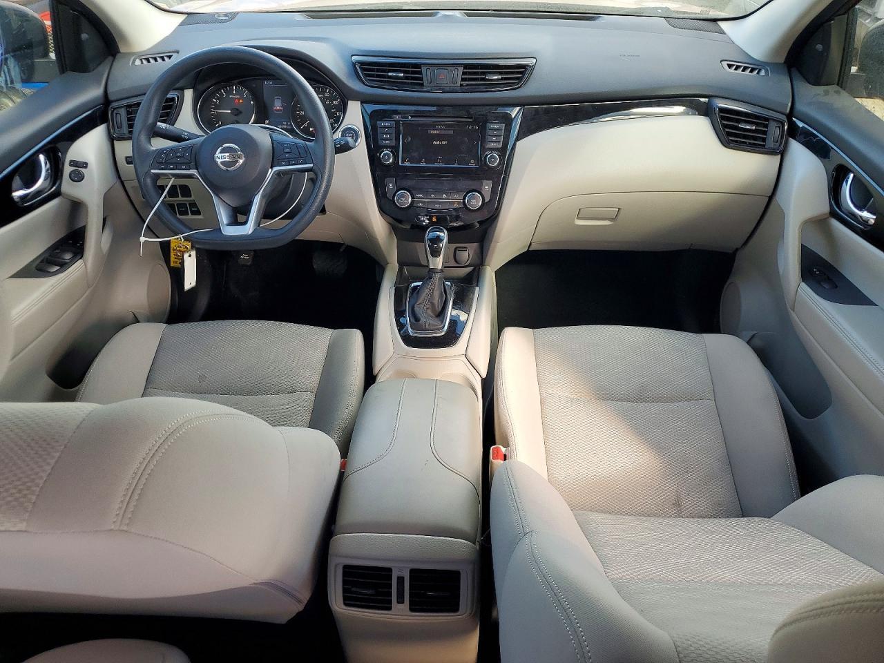 2020 Nissan Rogue Sport sv