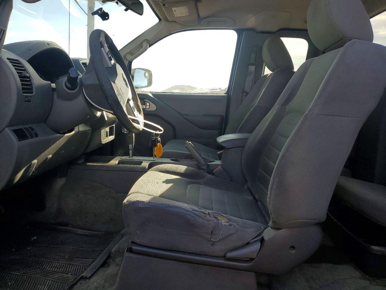 2015 Nissan Frontier S