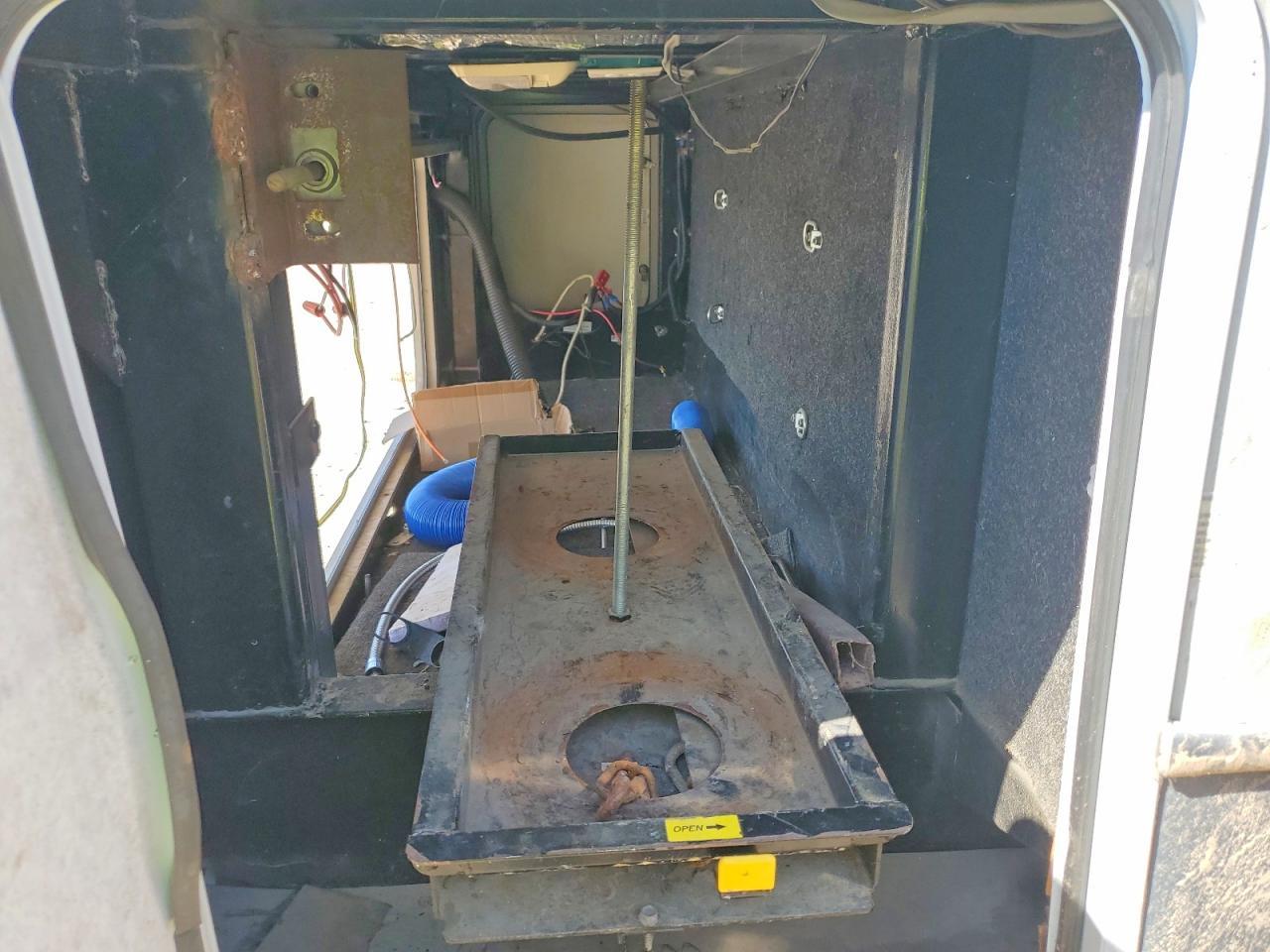 2009 Open Range Camper