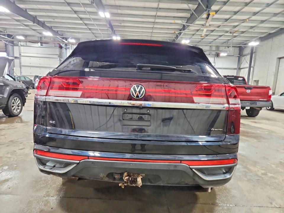 2024 Volkswagen Atlas Cross Sport se