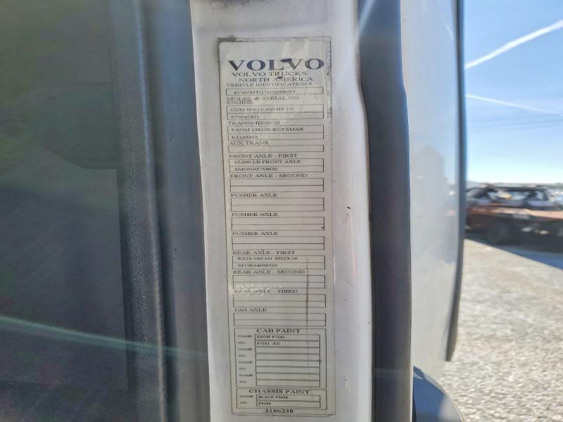 2017 Volvo VNL Semi Truck