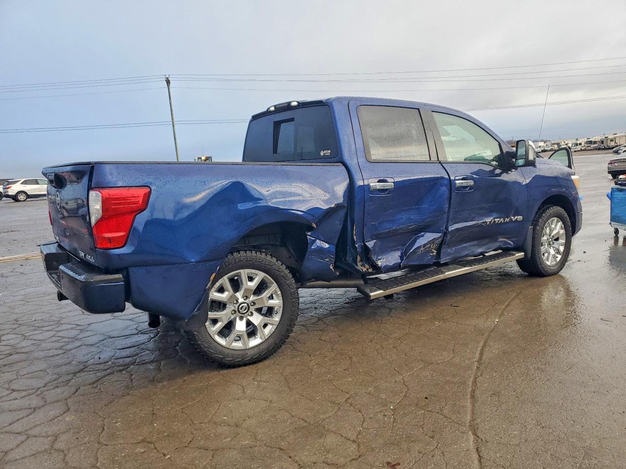 2020 Nissan Titan SV