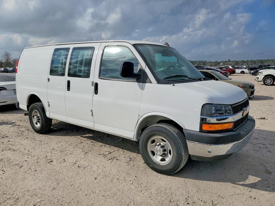 2023 Chevrolet Express G2500