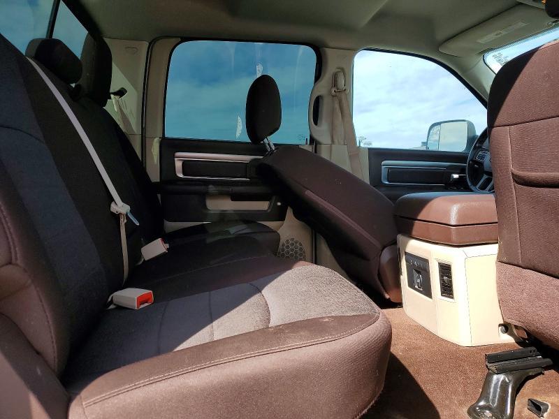 2015 Dodge Ram 1500 slt