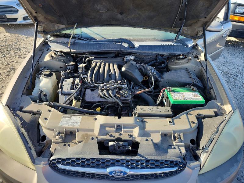 2002 Ford Taurus se