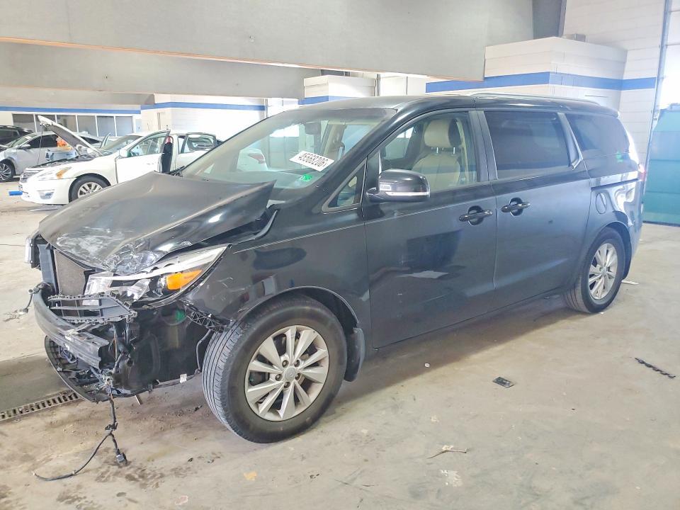 2017 KIA Sedona lx