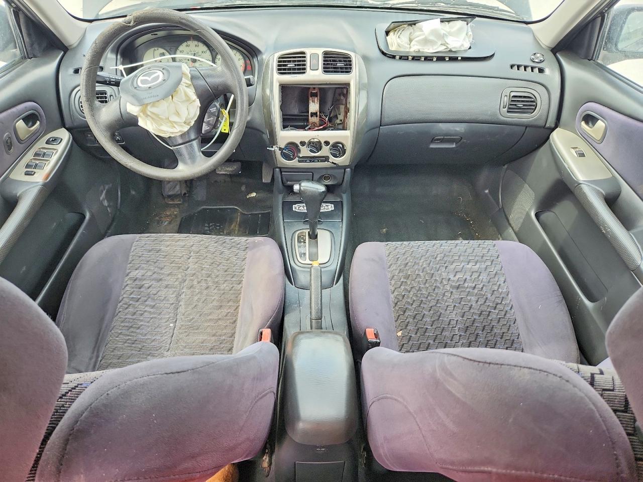 2002 Mazda Protege dx