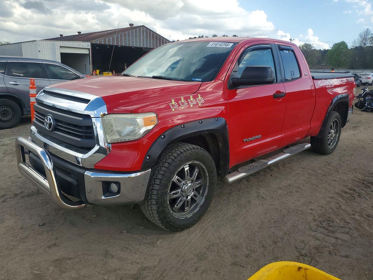 2014 Toyota Tundra SR5