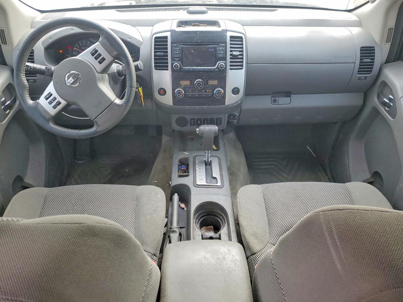 2018 Nissan Frontier SV