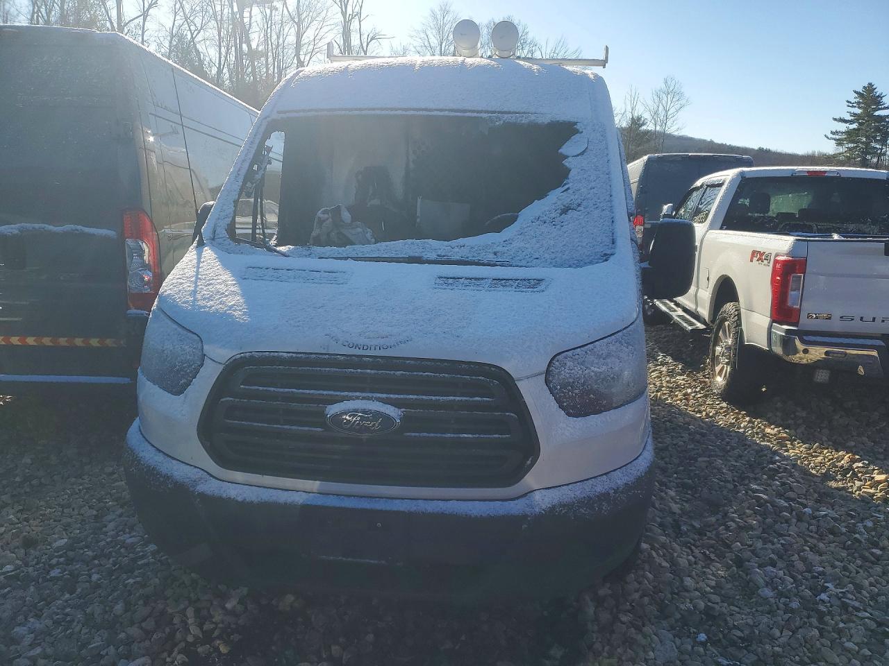 2018 Ford Transit t