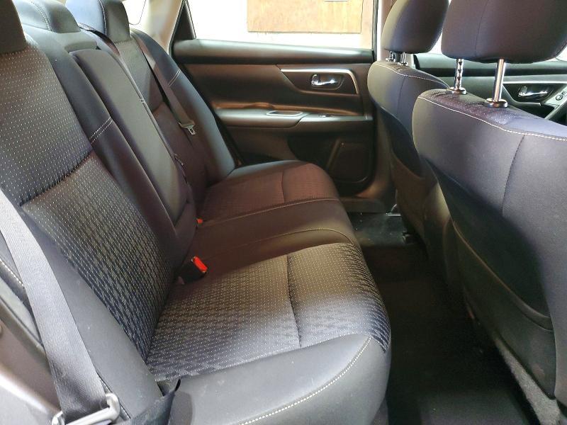 2016 Nissan Altima 2.5 sv