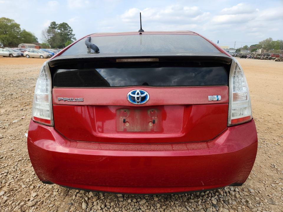 2010 Toyota Prius iii