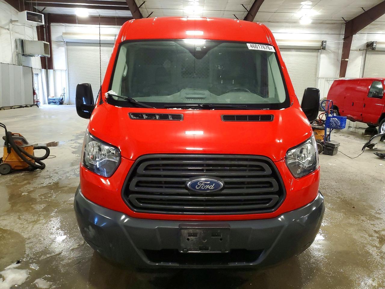 2018 Ford Transit T-250