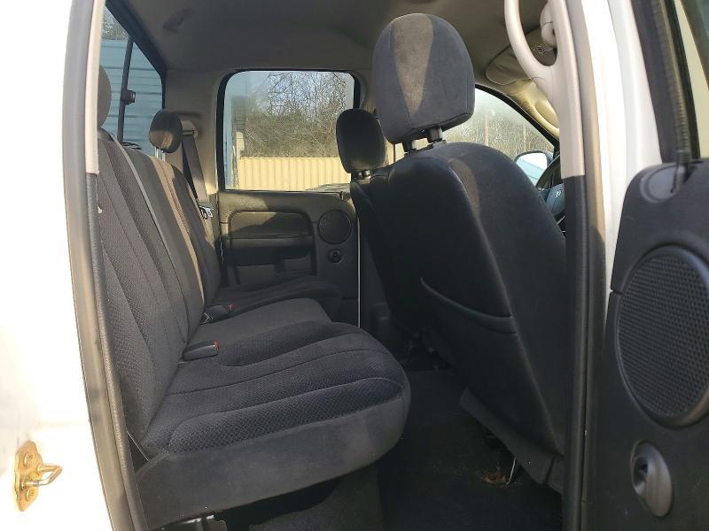 2005 Dodge RAM 1500 ST