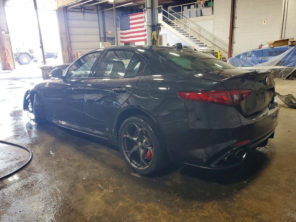 2023 Alfa Romeo Giulia Quadrifoglio