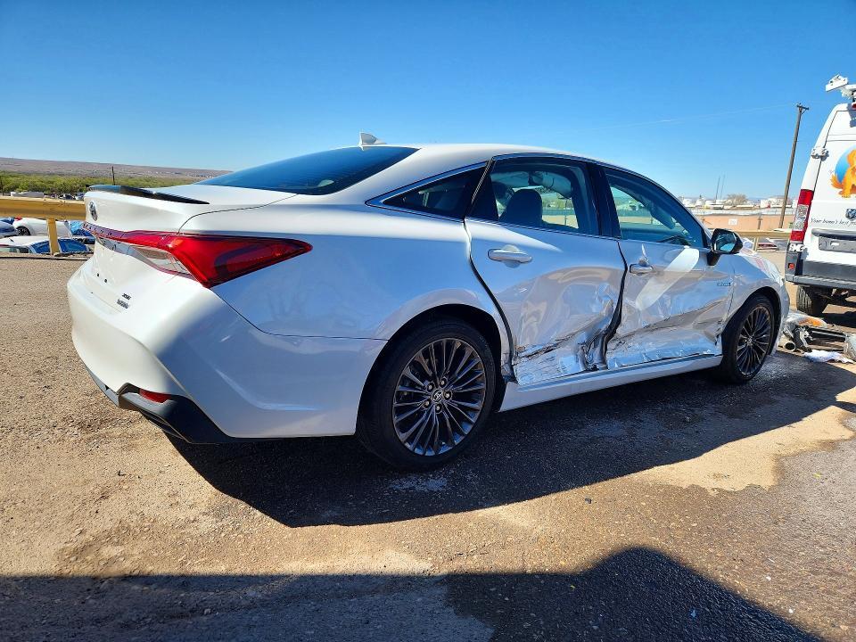 2019 Toyota Avalon Hybrid xse