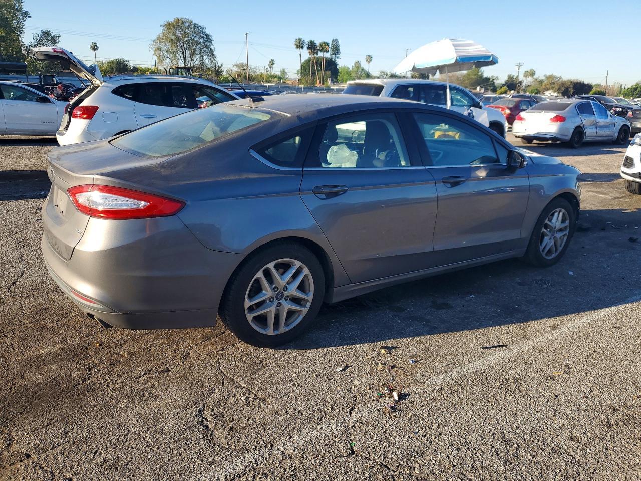 2013 Ford Fusion se