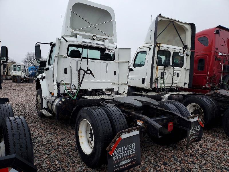 2019 Freightliner Business Class M2 Semi Truck