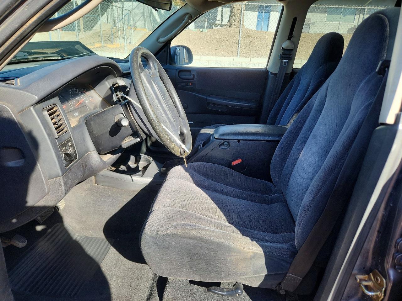 2004 Dodge Dakota Quad SLT