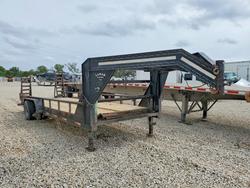 2010 Lamar Trailers Trailer en venta en New Braunfels, TX