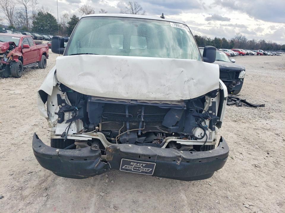 2018 Chevrolet Express 2500 Cargo Delivery van