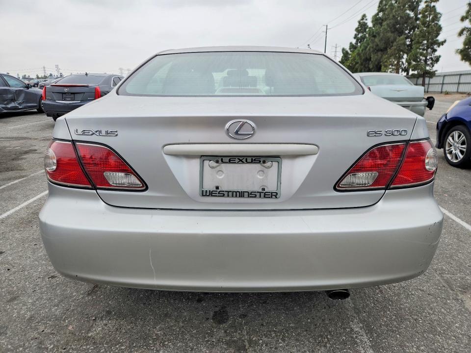 2002 Lexus Es 300 Base