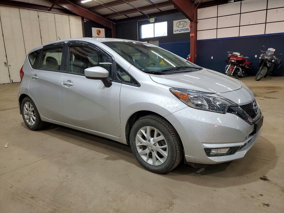 2017 Nissan Versa Note sv