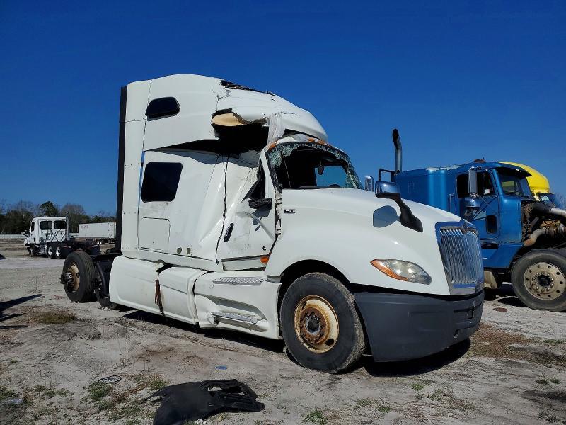 2020 International LT625 Semi Truck