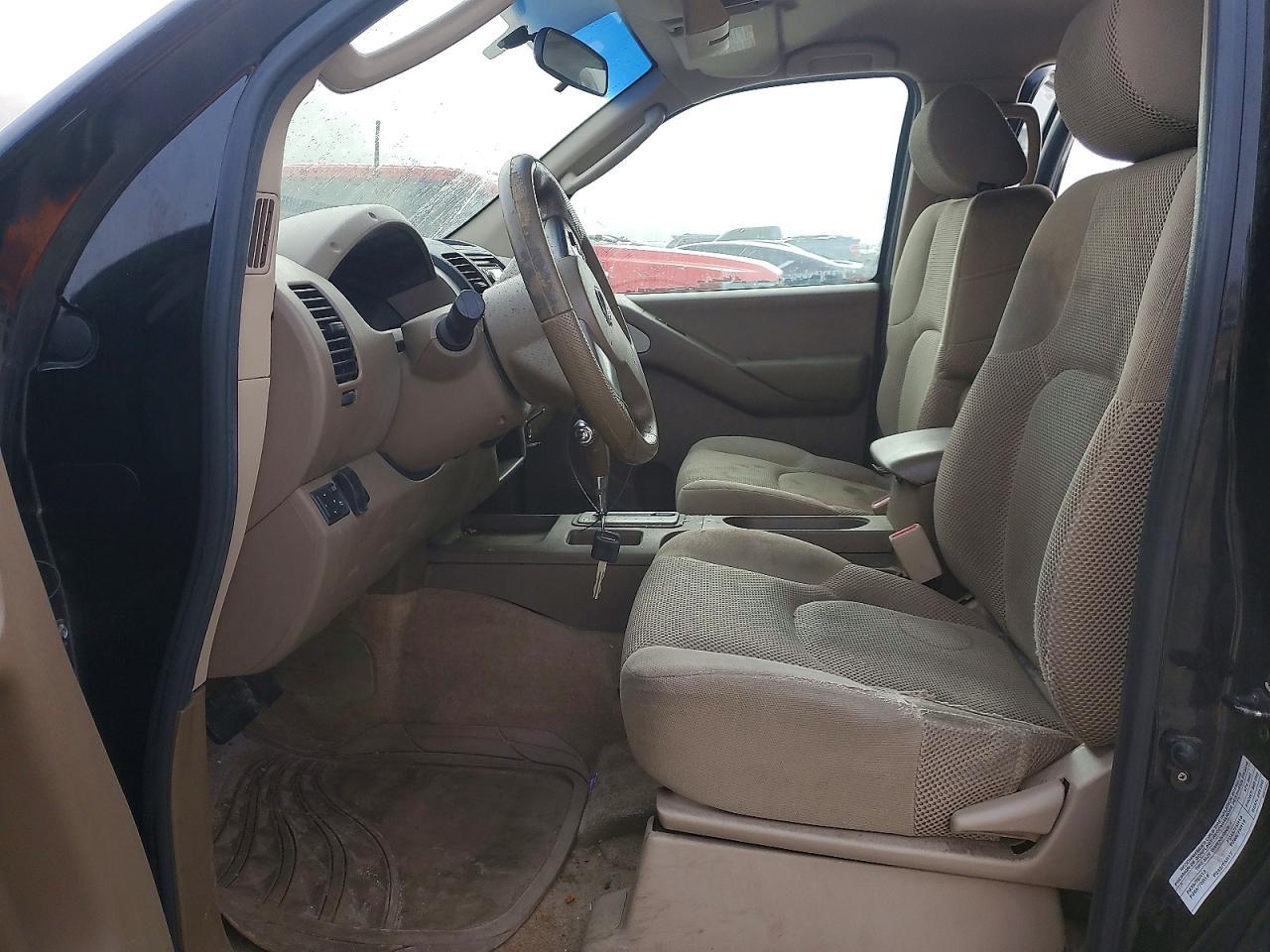 2005 Nissan Frontier SE