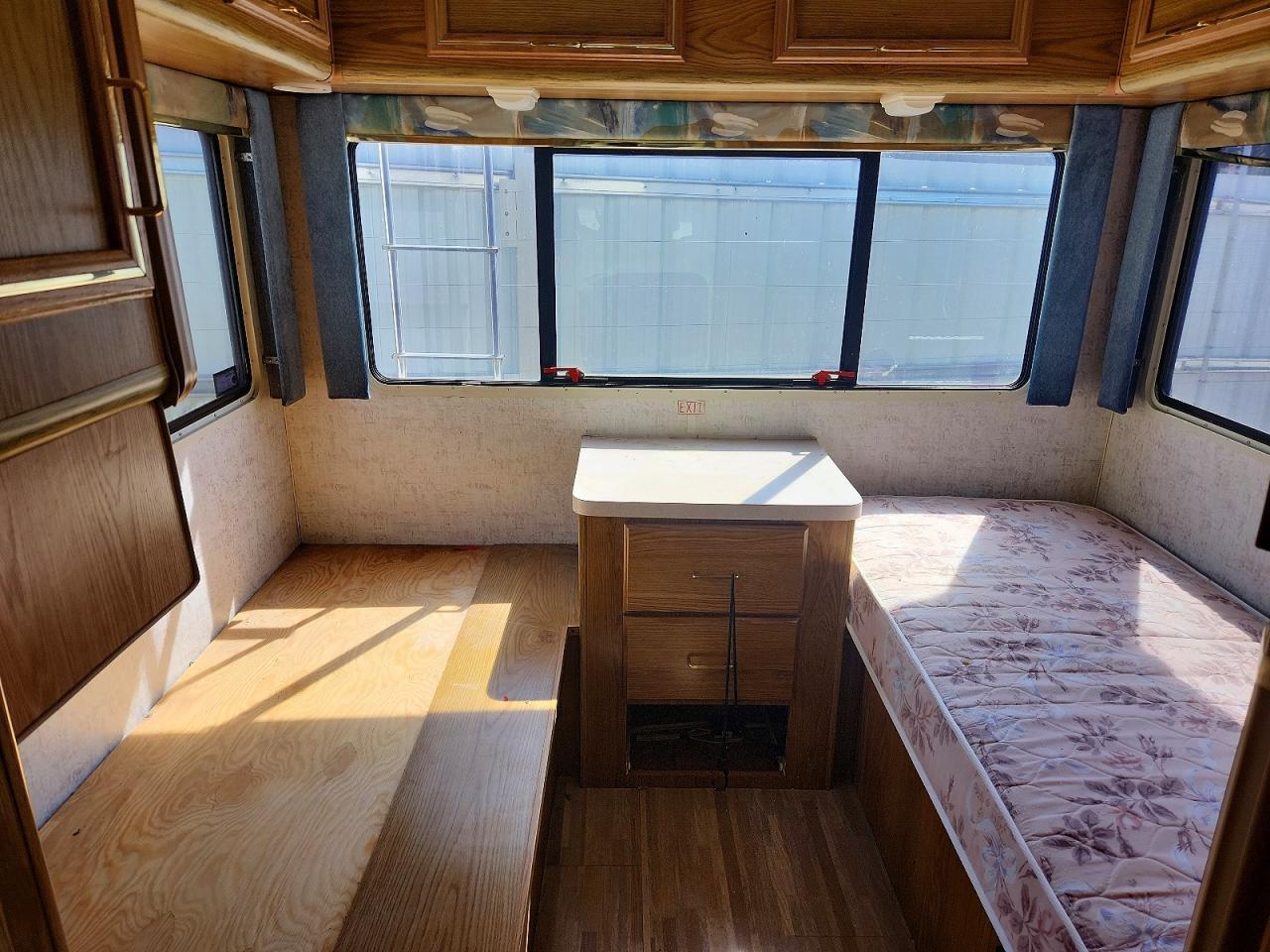 1991 Ford E350 RV