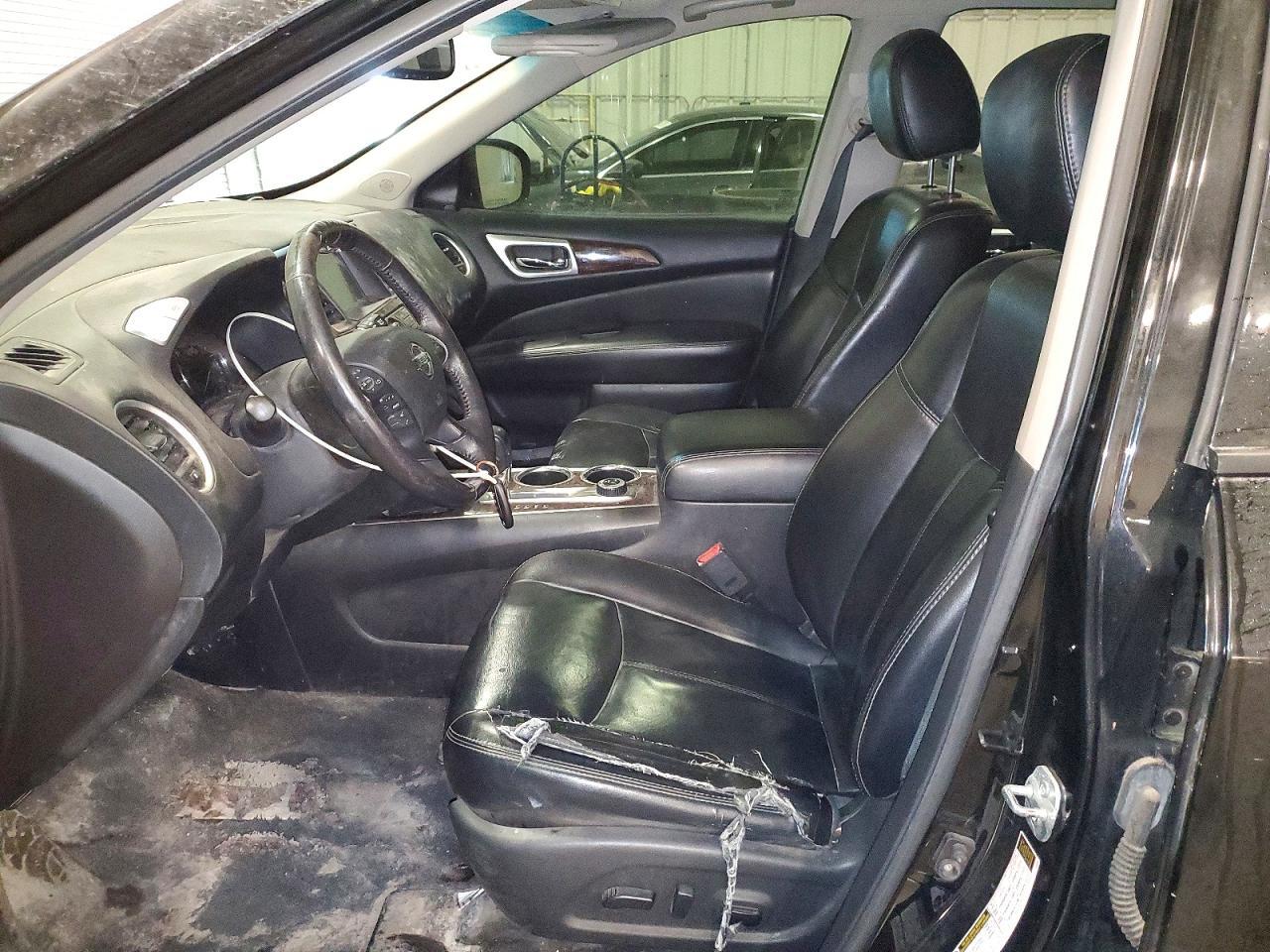 2015 Nissan Pathfinder s