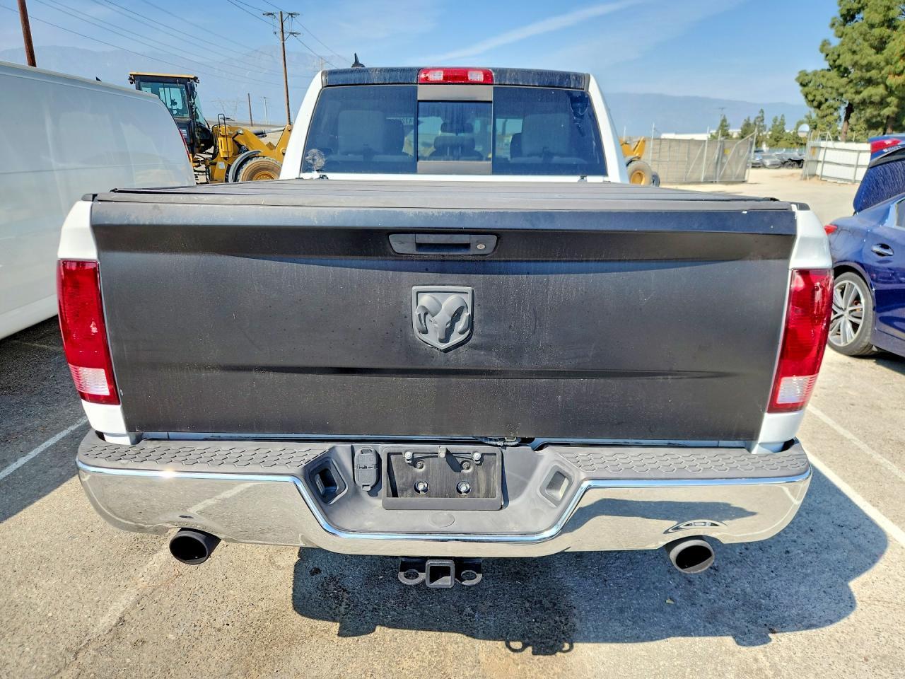 2015 Dodge RAM 1500 SLT
