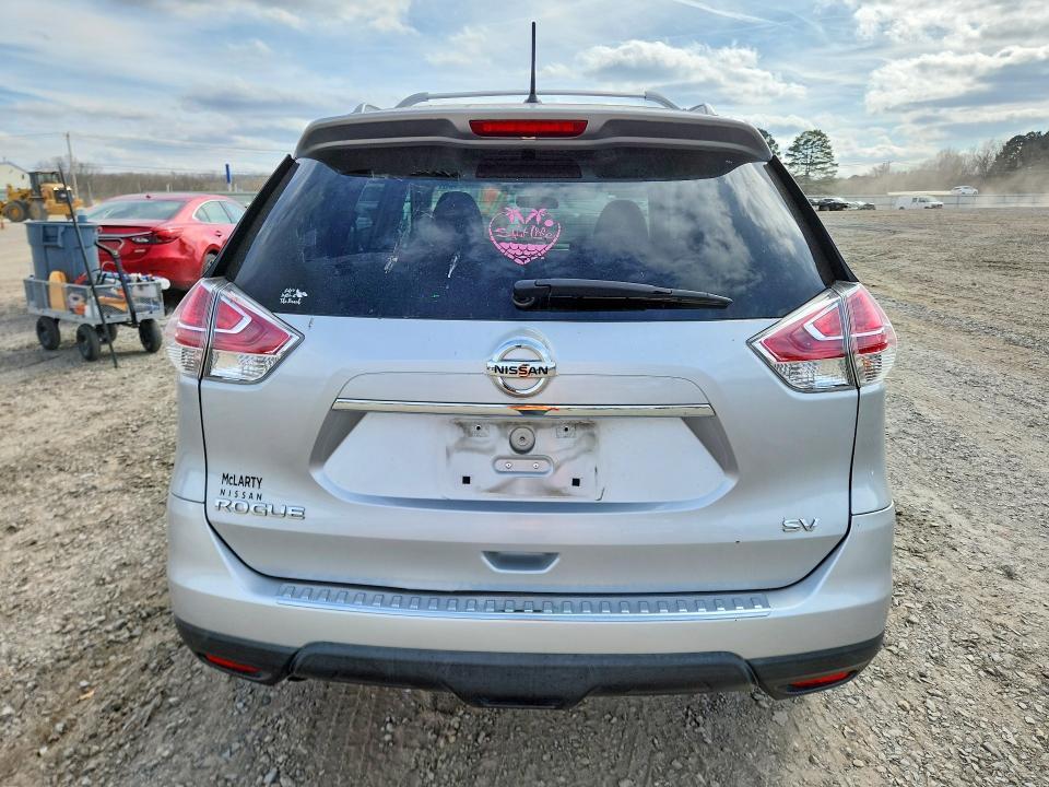 2016 Nissan Rogue sv