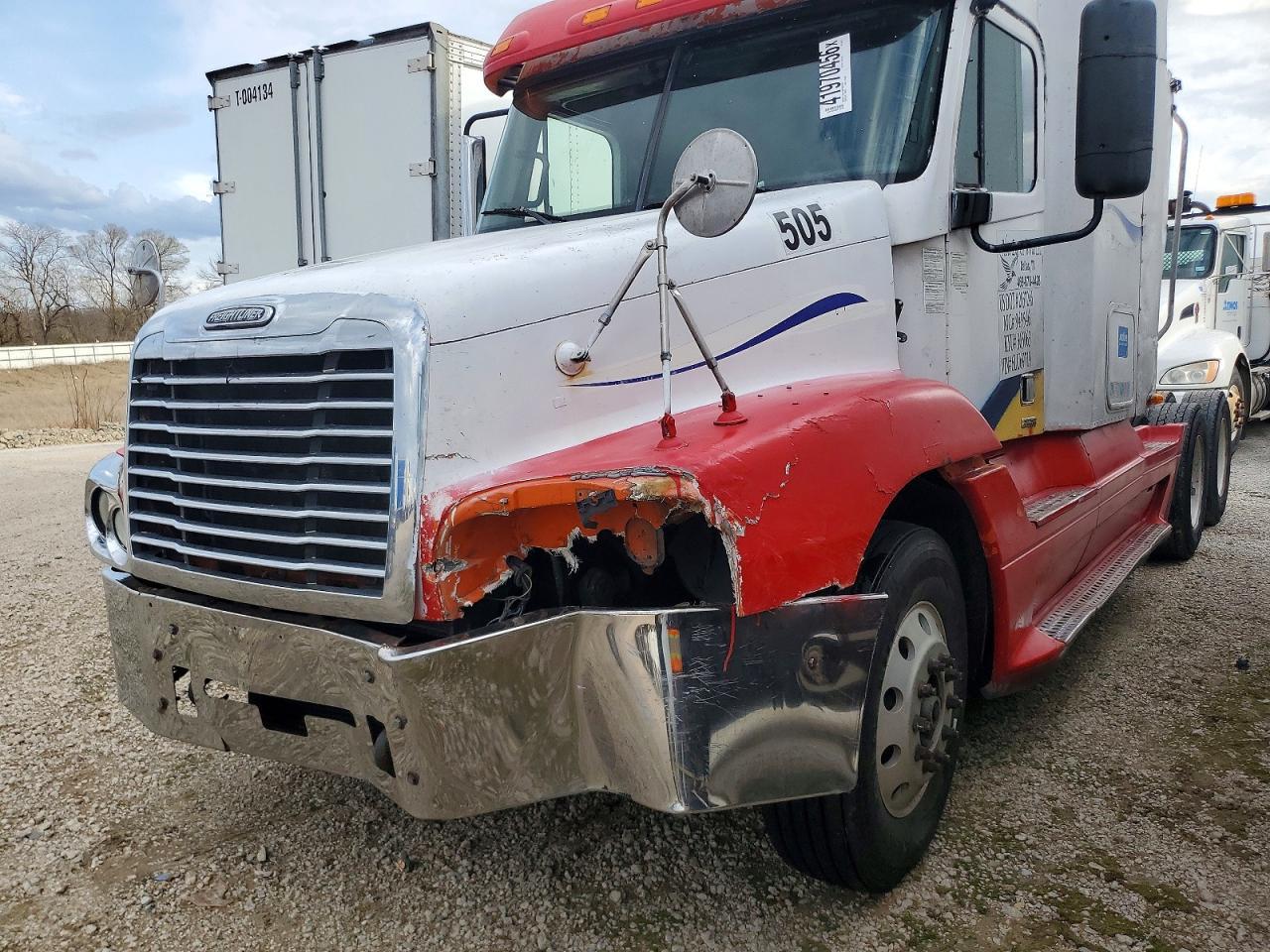 2006 Freigliner 2006 Freightliner CST120 Semi Truck