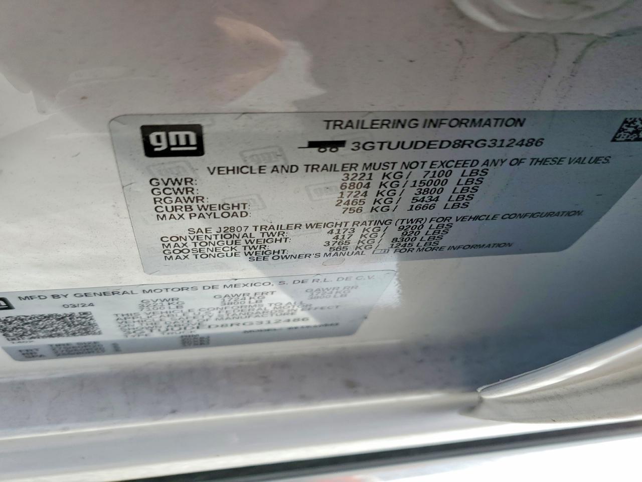 2024 GMC Sierra K1500 SLT