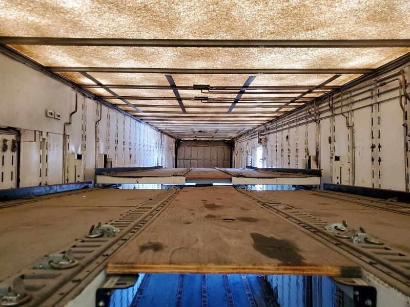 1991 Kentucky Furniture Enclosed Car Carrier